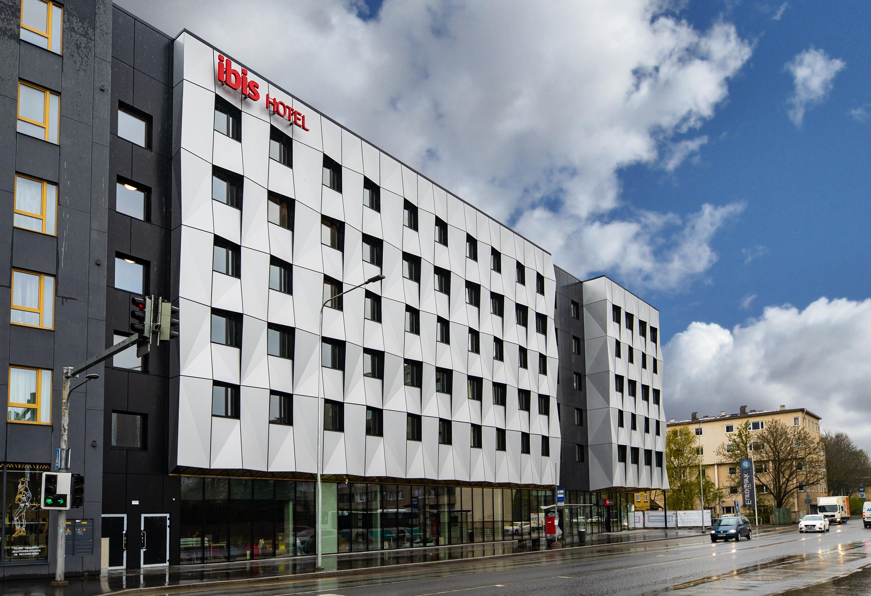 Ibis Tallinn Center Exterior foto